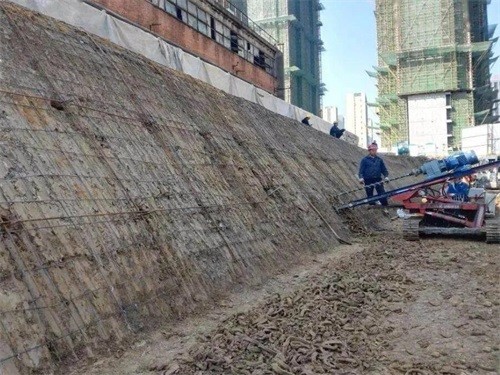 榆树建筑边坡支护